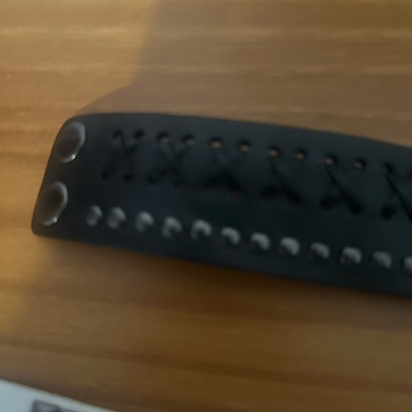 Bracelets - Picture 4 of 5